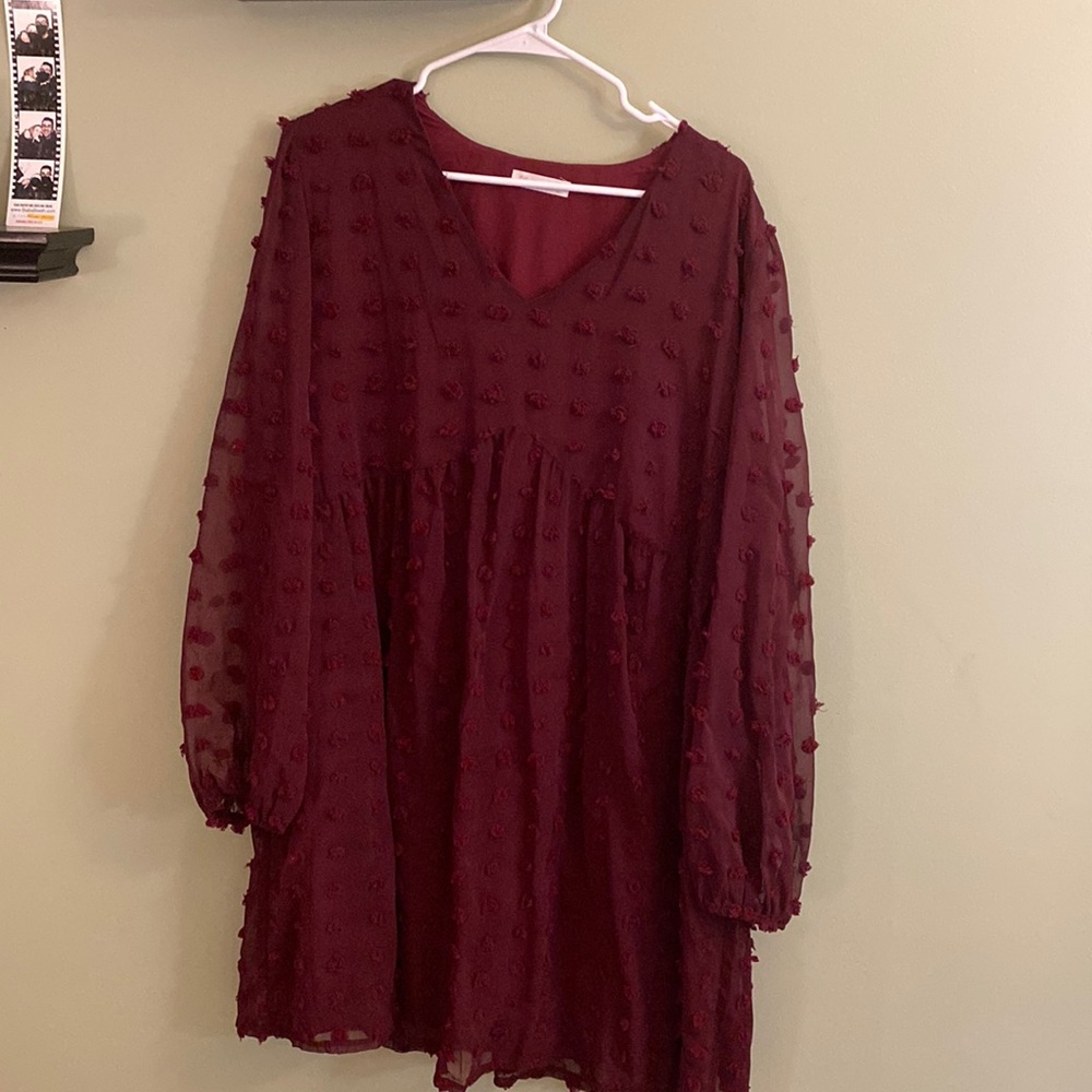 XL Long sleeve maroon dress